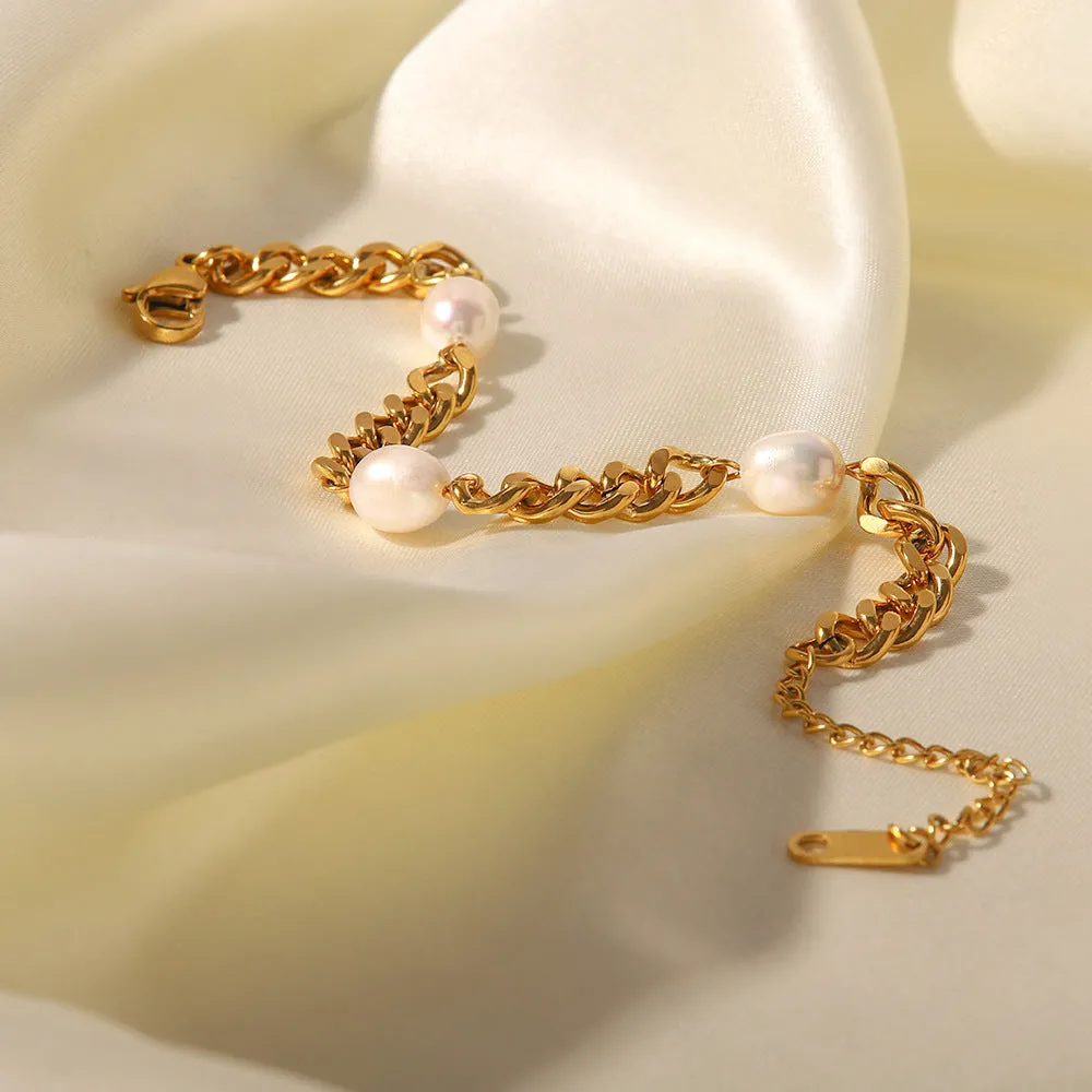 18K Gold Inlaid Three Pearls Fashion Simple Bracelet