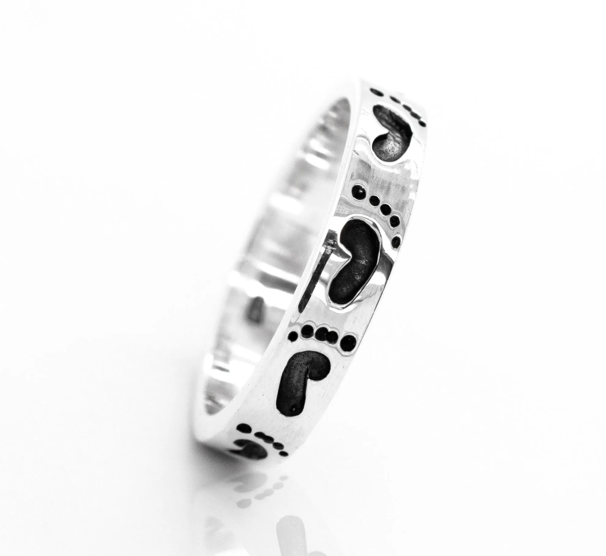 Footprint Band Ring