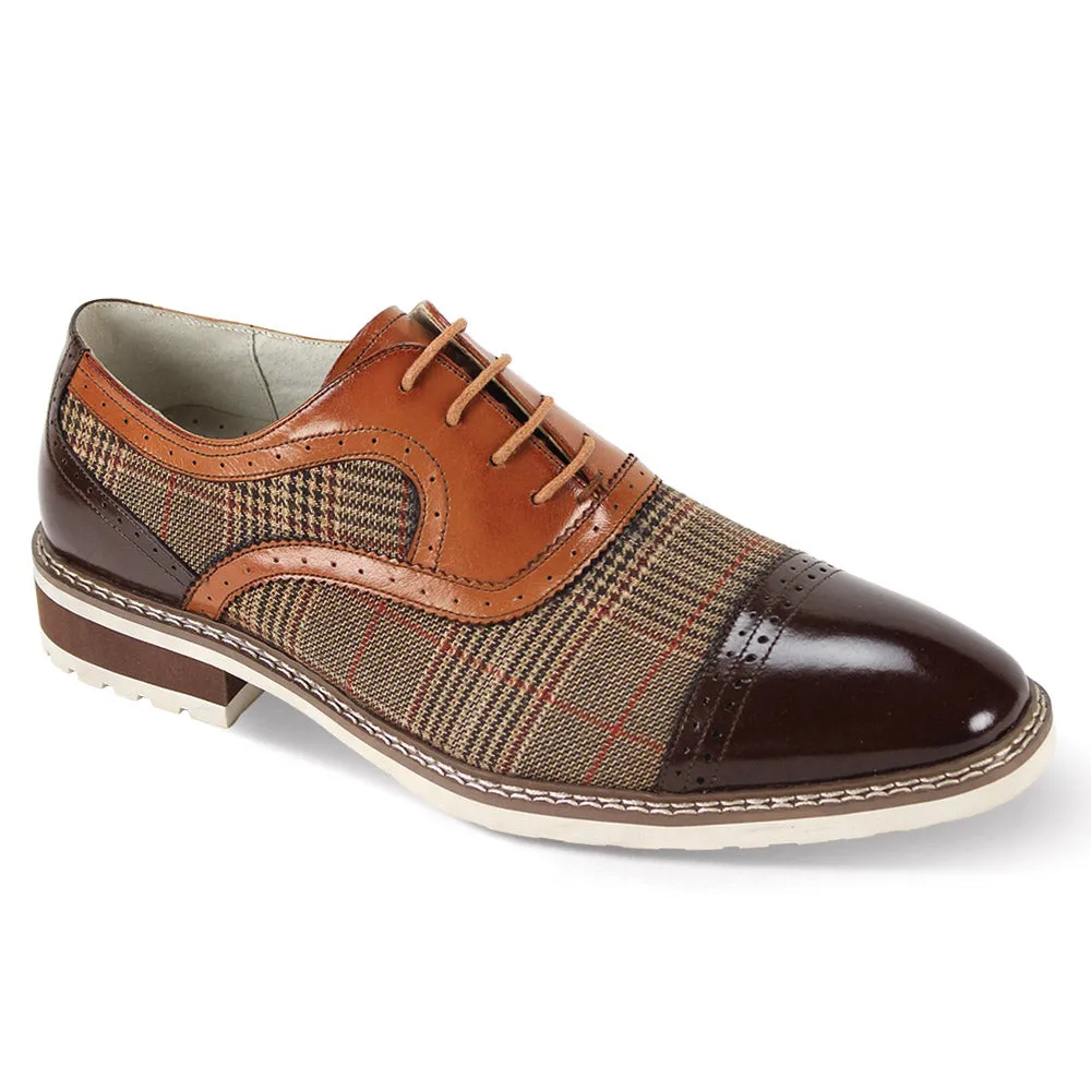 Giovani cap toe two-tone leather shoes