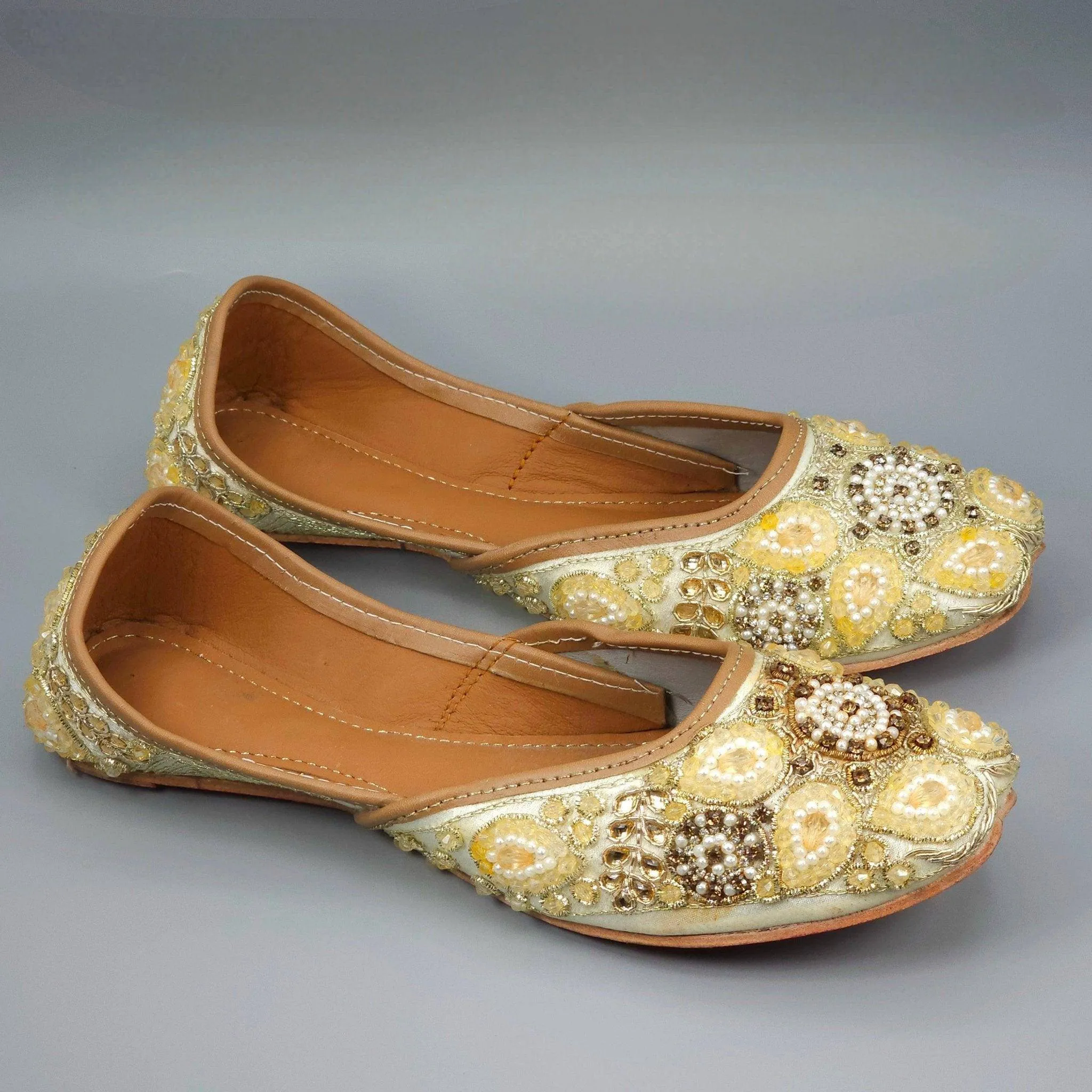 Kiran light Gold Bridal Jutti