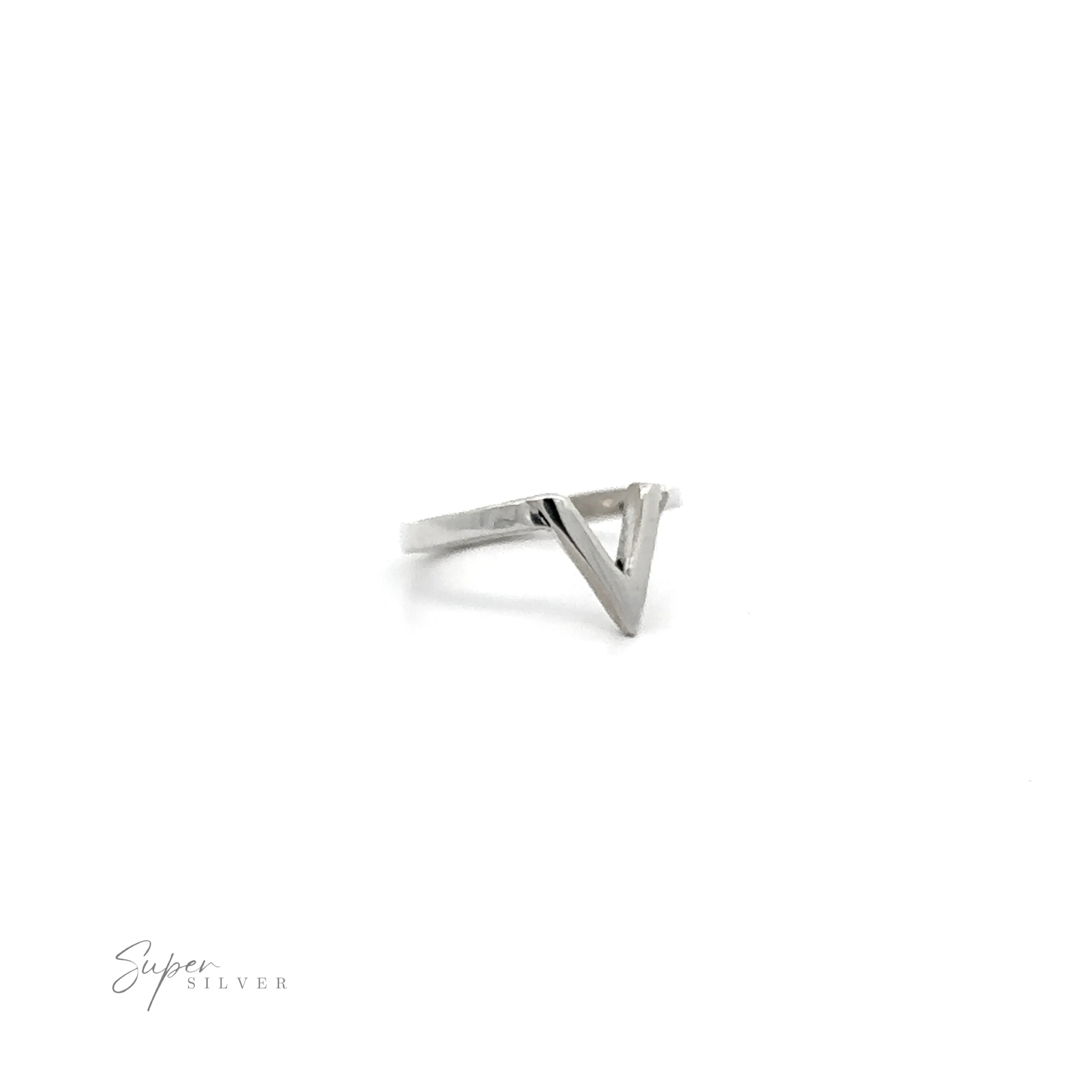 Simple "V" Shape Ring