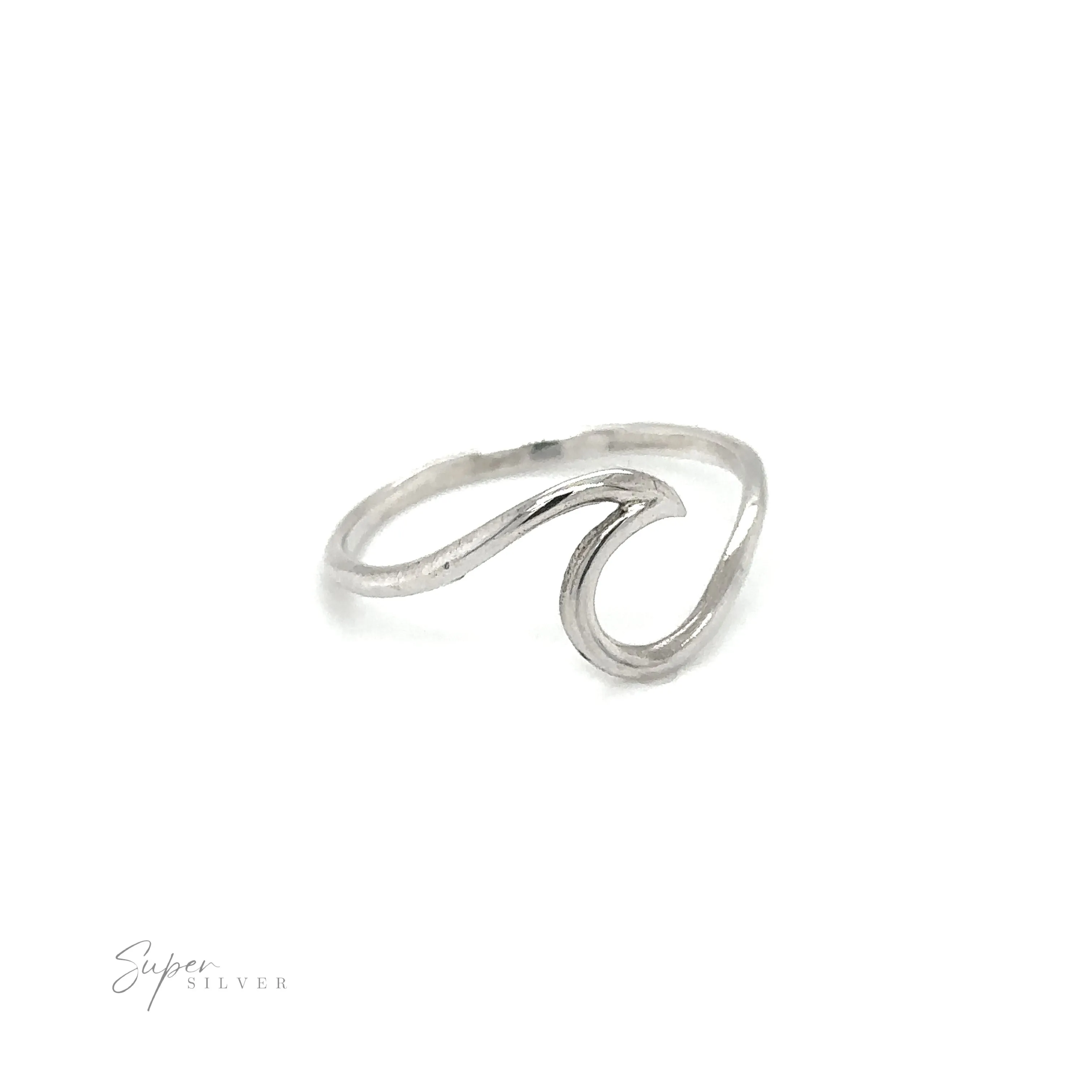 Smooth Crashing Wire Wave Ring