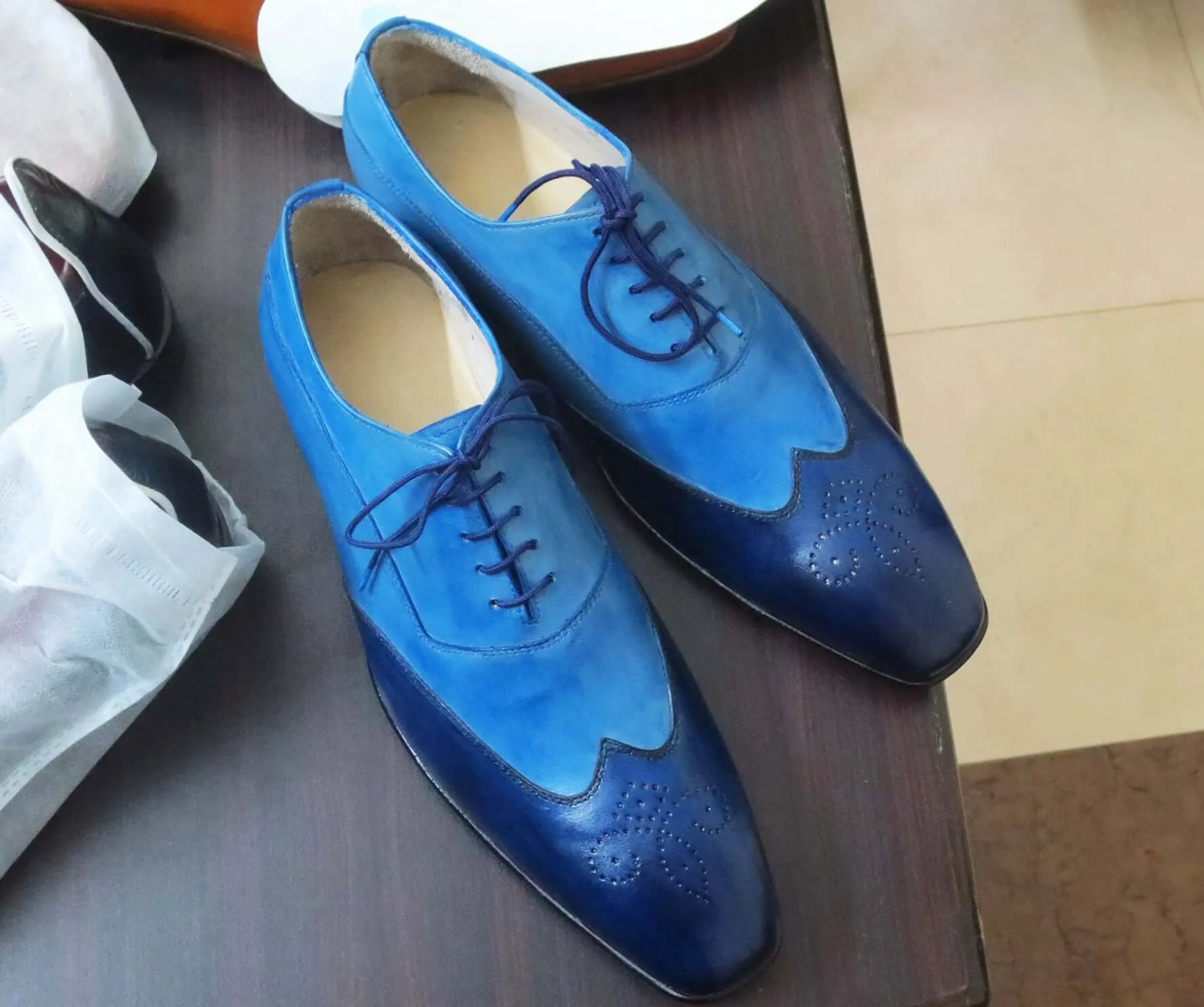 Stylish Men's Handmade Two Tone Blue Leather Wing Tip Brogue Lace Up Dress Shoes