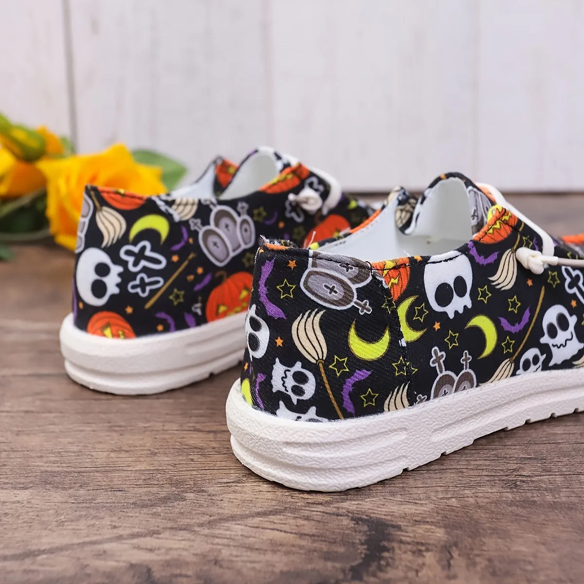 Women's Halloween Horror-Style Skateboard Shoes | Non-Slip Flat Shoes with Soft Bottom Skate Shoes | Lightweight Lace-Up Outdoor Shoes