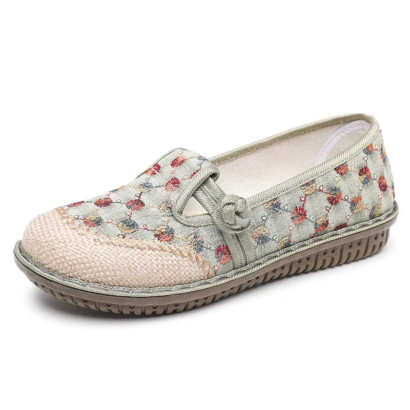 Women's Old Beijing Cloth Embroidered Ethnic Style Woven Soft Canvas Shoes